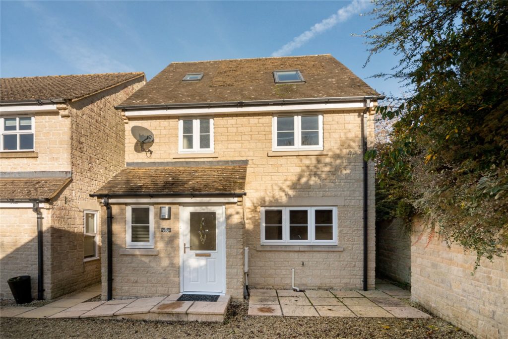 Brassey Close, Chipping Norton, Oxfordshire, OX7 5AS