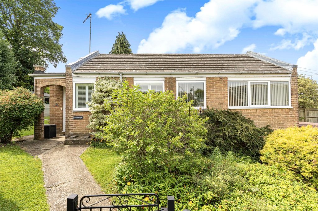 Hill Farm Lane, Duns Tew, Oxfordshire, OX25 6JH