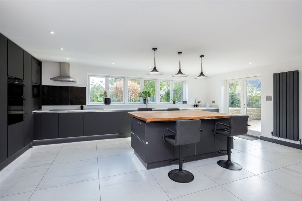 Worton Road, Middle Barton, Oxfordshire, OX7 7EE