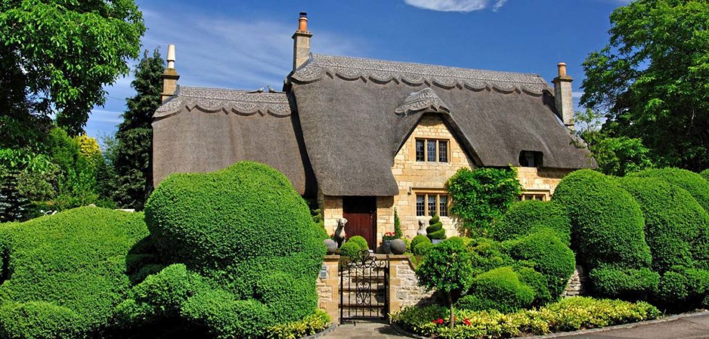 Mark David Estate Agents - Thatched Cottage - Chipping Campden - Cotswolds
