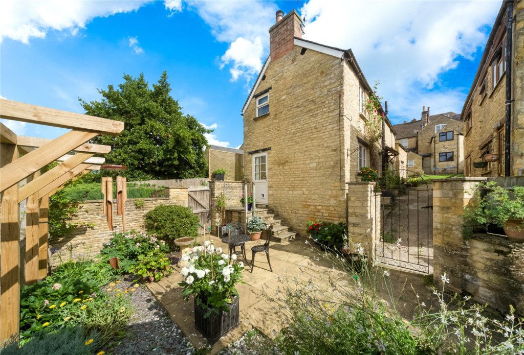 Victoria Place, Chipping Norton, Oxfordshire, OX7 5NG