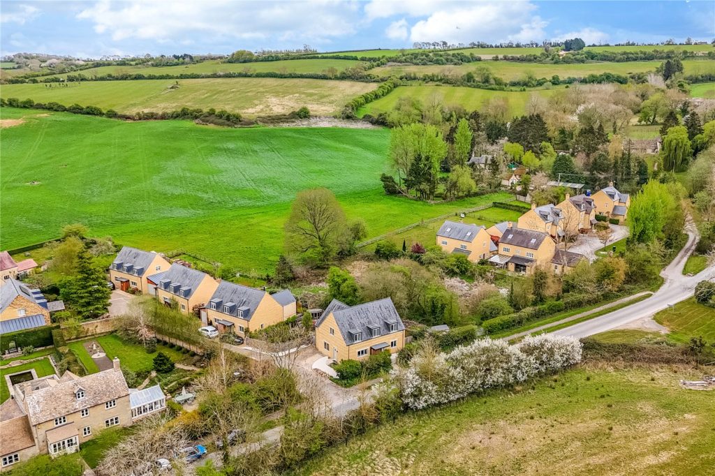 Wheelwright Gardens, Long Compton, Shipston On Stour, Warwickshire, CV36 5LN