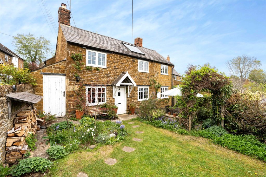 Bridge Hill, Hook Norton, Banbury, Oxfordshire, OX15 5PN