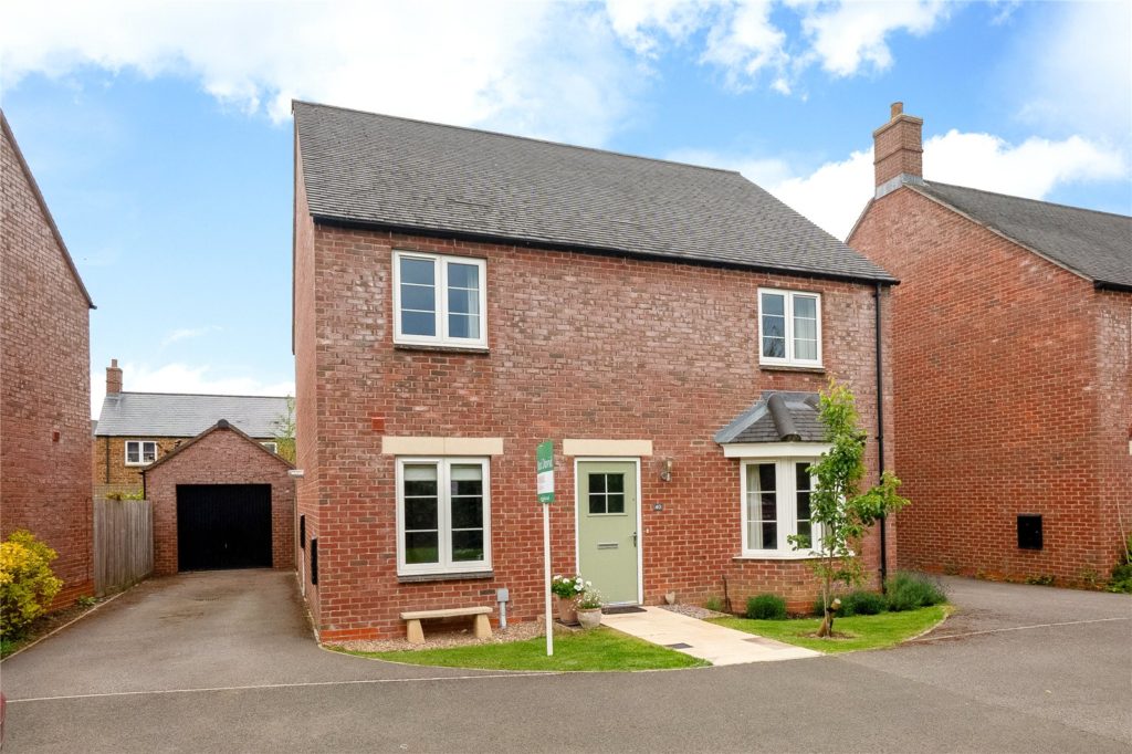 Goldings Road, Hook Norton, Banbury, Oxfordshire, OX15 5FG