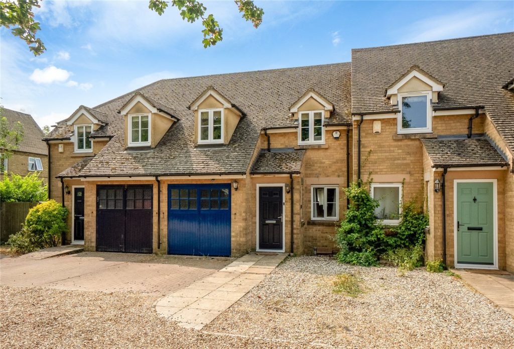 Worton Road, Middle Barton, Chipping Norton, Oxfordshire, OX7 7EF