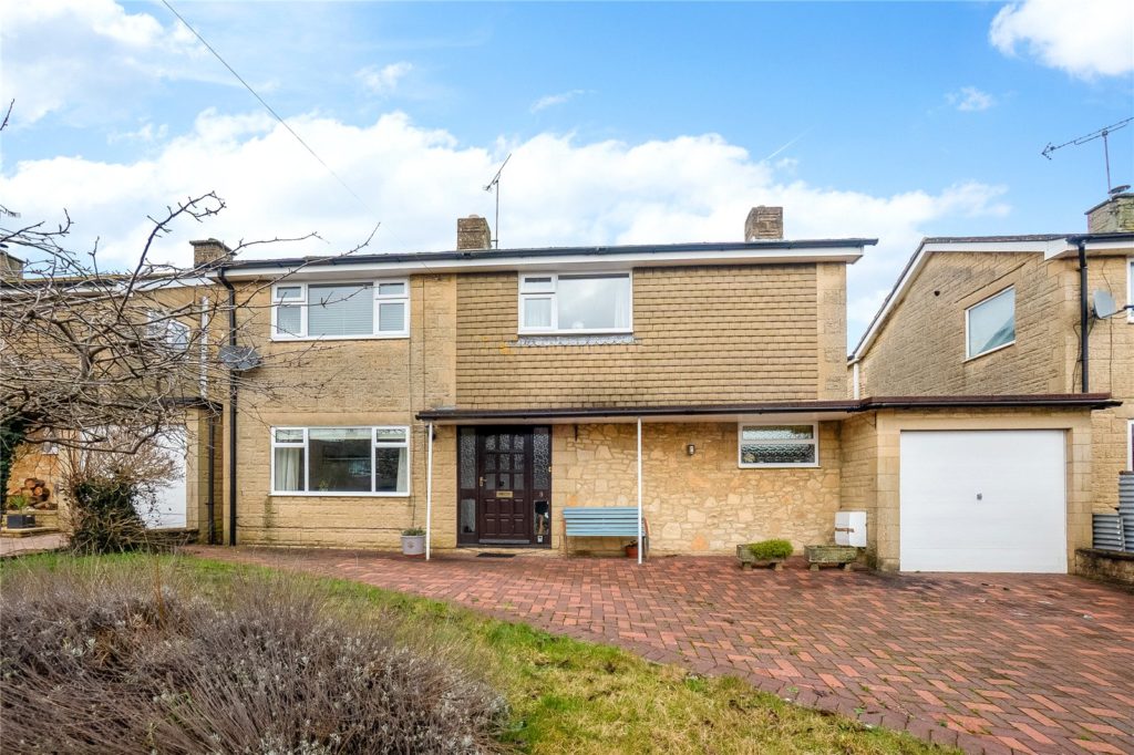 Frances Road, Middle Barton, Oxfordshire, OX7 7ET