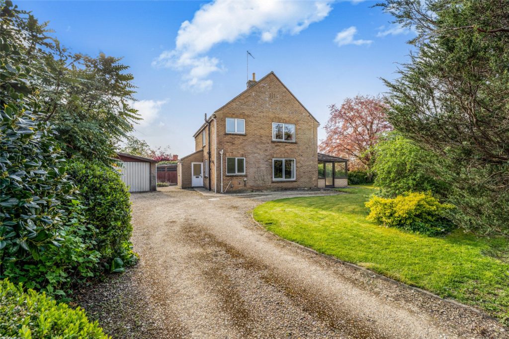 Claydon Road, Cropredy, Banbury, Oxfordshire, OX17 1NW