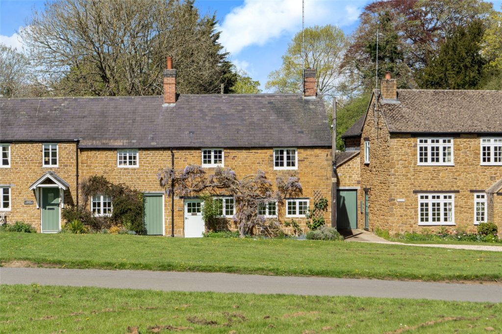 The Green, Warmington, Banbury, Warwickshire, OX17 1BU