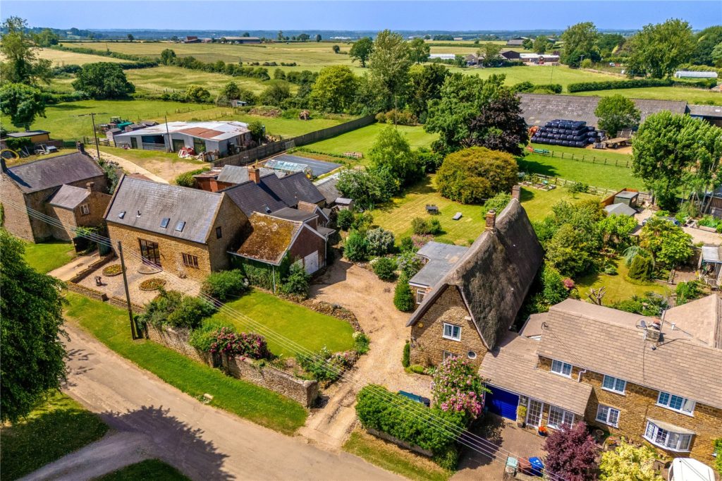 Thorpe Road, Upper Wardington, Oxfordshire, OX17 1SR