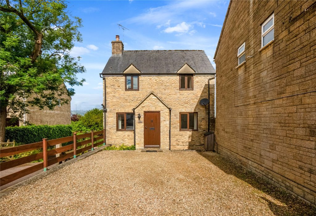Albion Street, Chipping Norton, Oxfordshire, OX7 5BJ
