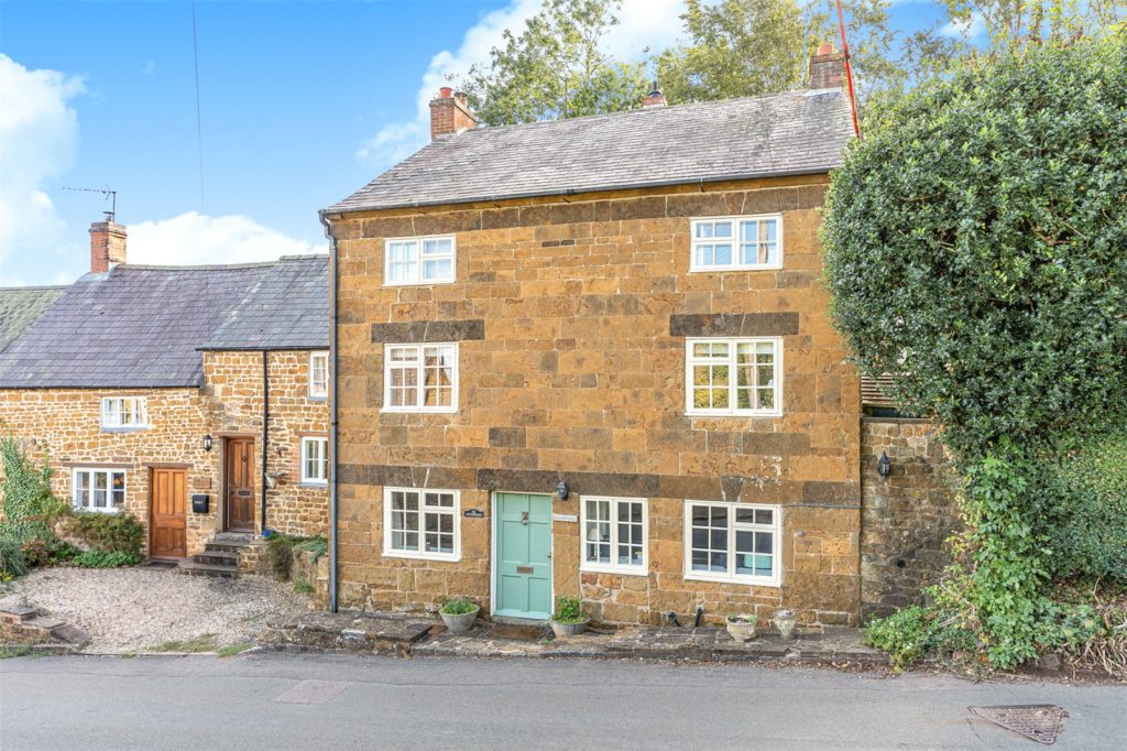 Church Hill, Warmington, Banbury, Warwickshire, OX17 1BX