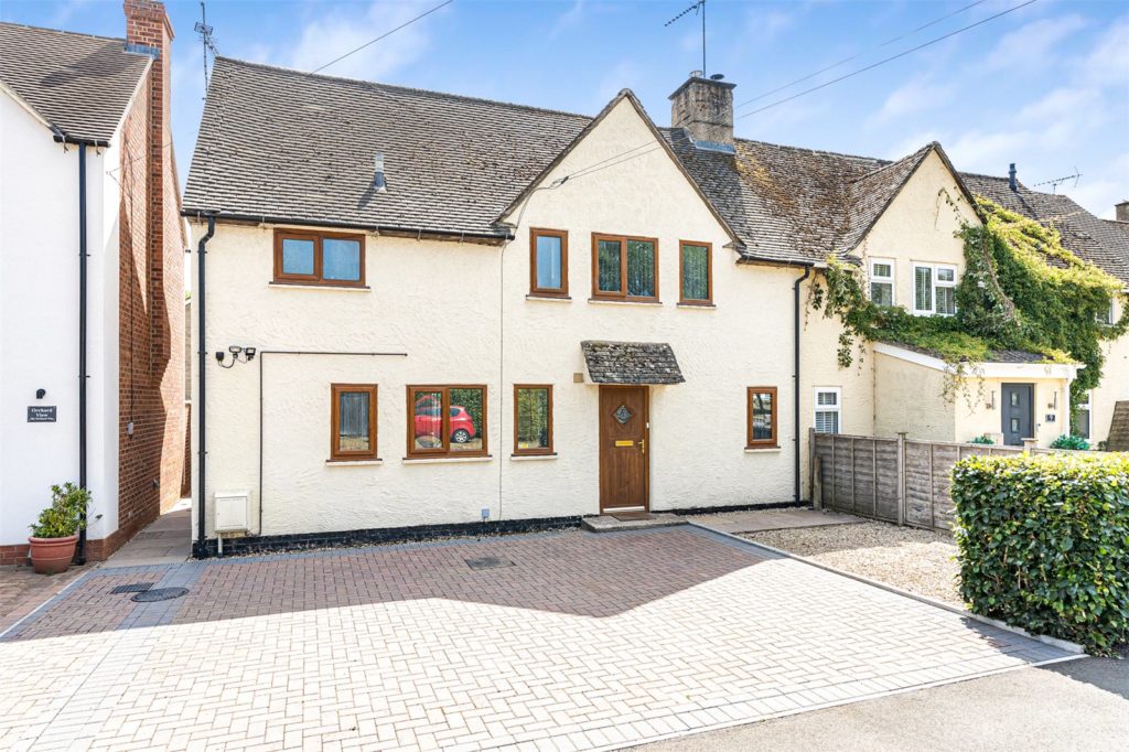 Orchard Way, Kings Sutton, Banbury, Oxfordshire, OX17 3PY