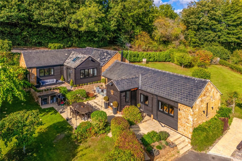 School Lane, Warmington, Warwickshire, OX17 1DD
